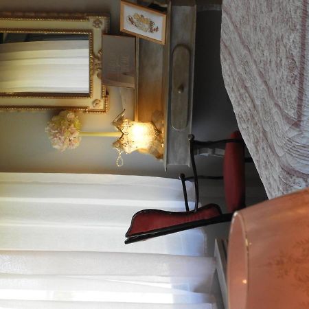 Bed and Breakfast L'Ecrin Du Val De Sambre Maubeuge Exteriér fotografie