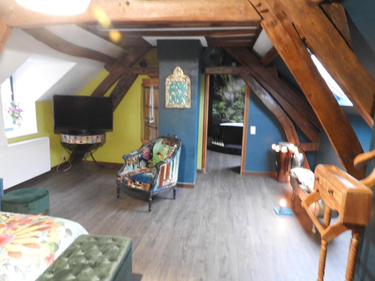 Bed and Breakfast L'Ecrin Du Val De Sambre Maubeuge Exteriér fotografie