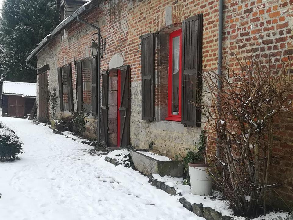 Bed and Breakfast L'Ecrin Du Val De Sambre Maubeuge Exteriér fotografie