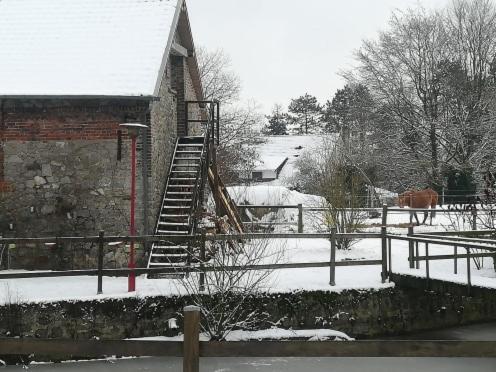Bed and Breakfast L'Ecrin Du Val De Sambre Maubeuge Exteriér fotografie